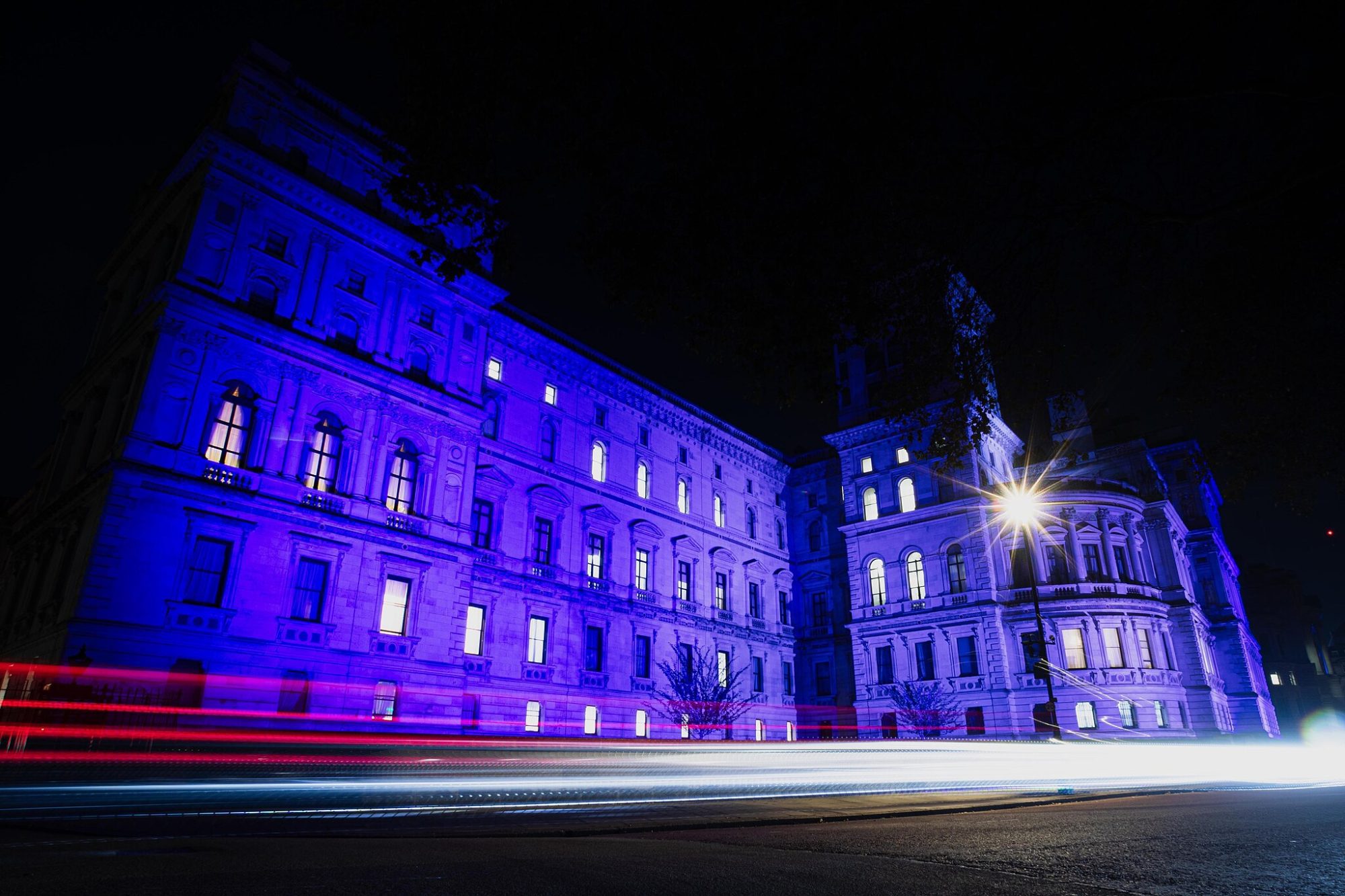 2048px-FCDO_building_illuminated_with_the_colours_of_Israeli_flag_to ...